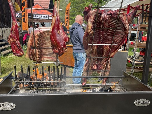 Feuertonnen-Grill